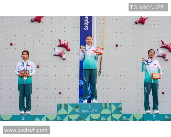 成都攀岩队意识形态争议引发热议探讨攀岩文化与团队精神的碰撞